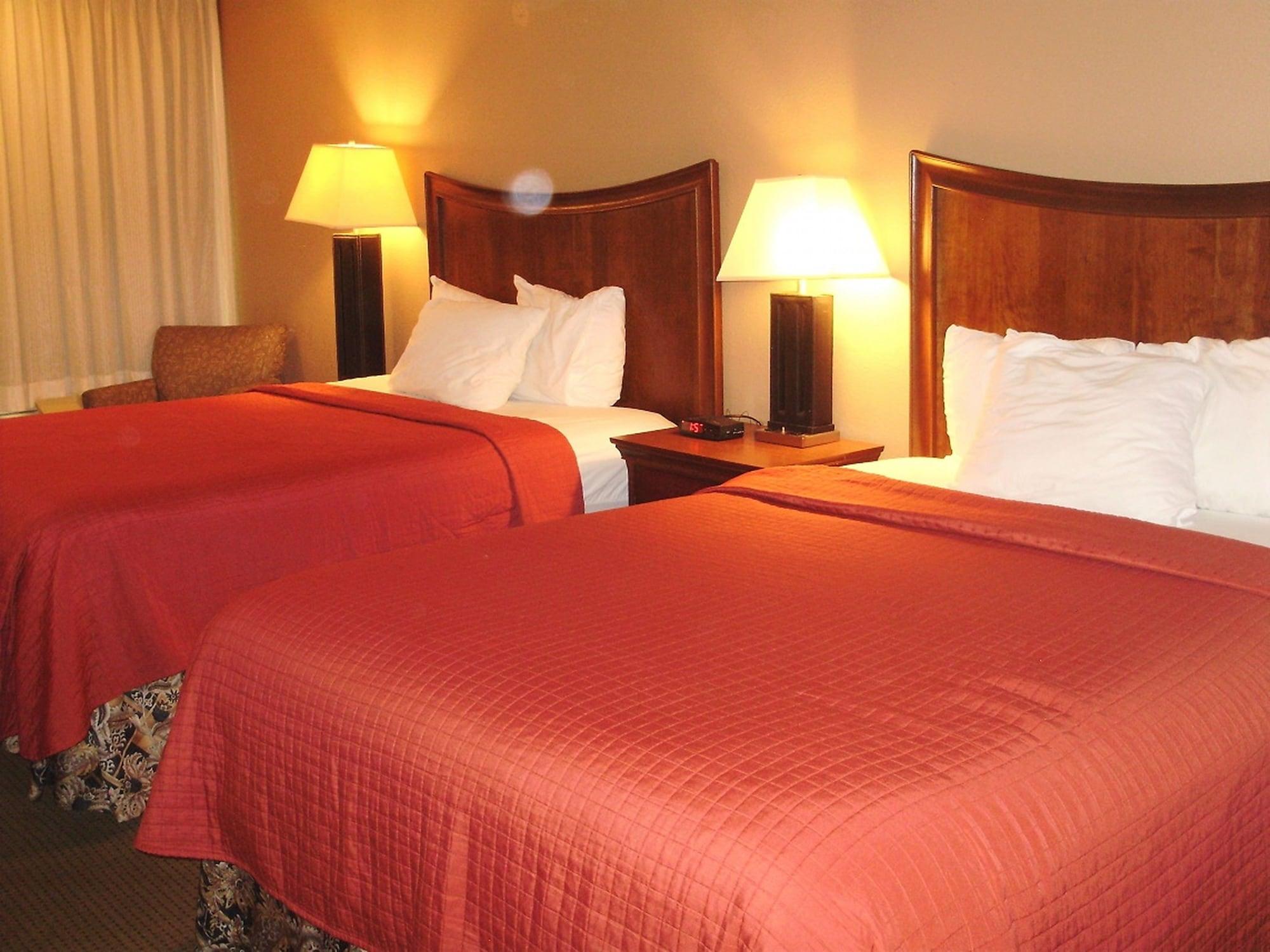 Trade Winds Central Inn Талса Экстерьер фото